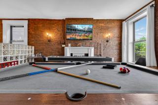 Entire Game Loft for 16, Walk to Nulu - 5