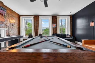 Entire Game Loft for 16, Walk to Nulu - 1