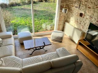 Domaine familial, Nature et Piscine - 7