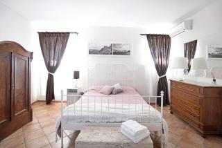 Rosadimaggio Camelia - 2