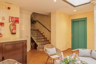 San Pablo Suites - 8