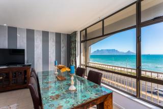 Beachfront 3BR Ocean Views BBQ Balcony by CTHA - Le Cap - 7