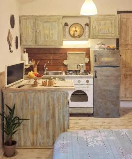 The Cottage by the lake 1 - 8