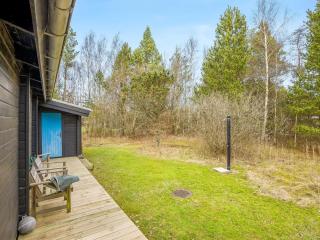 Holiday Home Aksinja - 500m from the sea by Interhome - 5