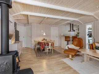 Holiday Home Alexis - 500m from the sea by Interhome - 2