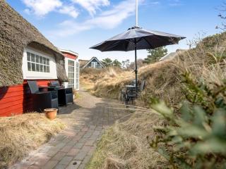 Holiday Home Reika - 500m from the sea by Interhome - 7