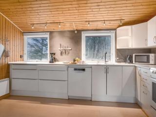 Holiday Home Eveline - 800m from the sea by Interhome - 4