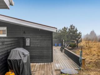 Holiday Home Anemette - 400m from the sea by Interhome - 6