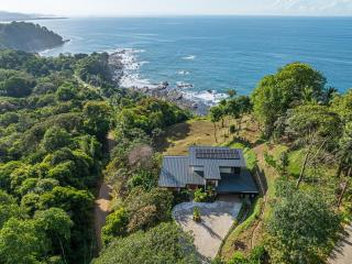 Pacific Paradise Brand New Luxury Home, Dominical - 8