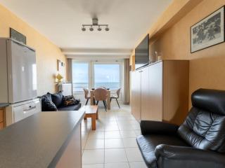 Apartment Les Algues with seaview by Interhome - 1