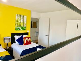 2 Bedrooms Modern Apartment, Lounge, Full Kitchen, Balcony, 5 minutes Stratford Station - Londres - 6