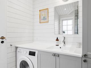 Holiday Home Hoat - 250m from the sea by Interhome - 7