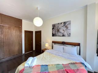 Luxury Colorful Zamalek Apartment w Amazing View - 6