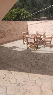 Villa Vrontaki in Doroufi - 1