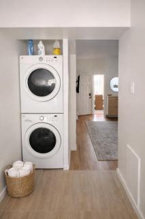 Bright Designer 1BR-Apt2 Walk to Union Market - 1