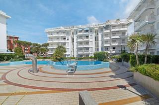 Relaxing Sea View Pool I Immobilux - 7