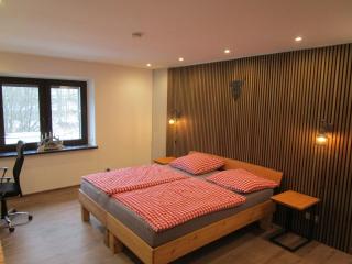 Bergwiesnblick Apartments - 5