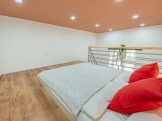 Apartment Čelakovsky-6 by Interhome - 2