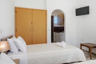 Alexandra Studio 7 - 2