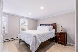 Charming Ptown Condo - Walk to Beach, Parking, AC - 8