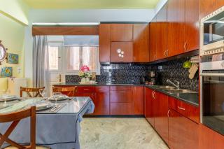 The Lalouda of Mani - 6