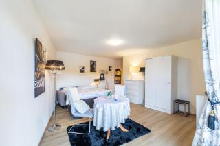 Rheinapartment Dependance 8 - 1