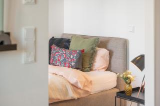 Business suite with skyline view with parking space - 6