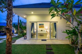 Holyfat Villa - Seminyak - 3