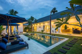 Holyfat Villa - Seminyak - 5