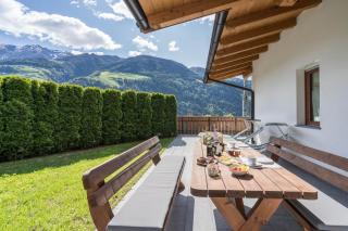 Pfandlerhof Ferienwohnung Rot - 9