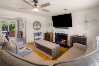 The Mixture - Hot Tub, Fire Pit & Covered Outdoor Dining home - 6