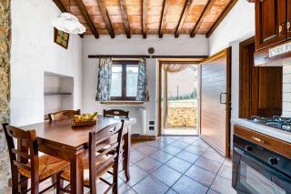 Girasole - Agriturismo Fogliani - 8