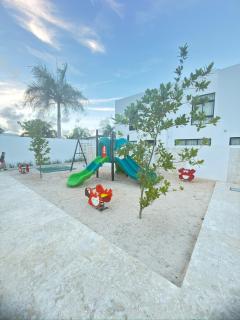 La Villita Breeze Garden - 7