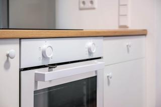 Cozy Ground Floor Apartment - 1