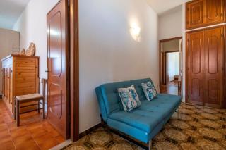 Spacious home in Costa Rossa - 6