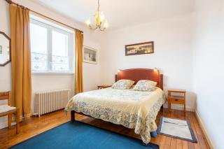 Maison familiale côté rivière - 1