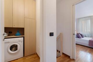 Luxury Lakefront Property - 4