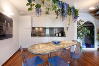 Luxury Lakefront Property - 3