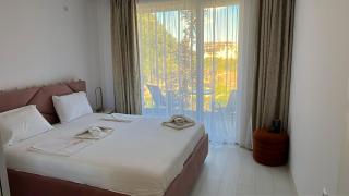Modern Apartment near Cacao Beach, Pool - balcony 4 Guests - 3