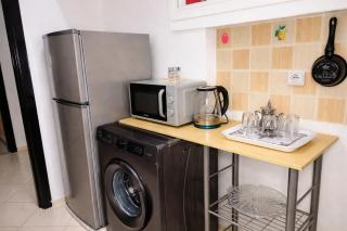 Spacious 2BR Apartment with Moroccan Salon near Aquaparc Tamaris, Casablanca - 5