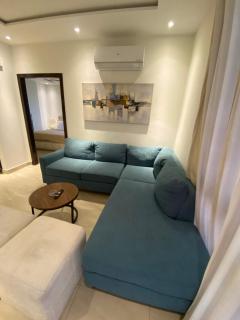 1 BHK Luxury apartment in Zameen Auram, Gulberg - 1