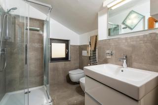 The Amphora Lodging - 2