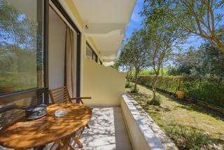 Alexandra Studio 8 - 0