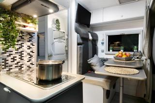 Adventure Campingvan - 1