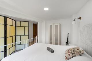 Wonderful loft centre Manresa - 1