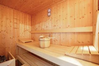 Schwanenuferhaus - 1