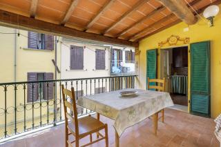 Michelangelo 2 Adults 2 Children - 9