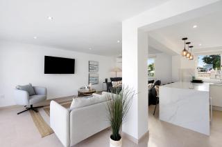 Villa Vista - 1