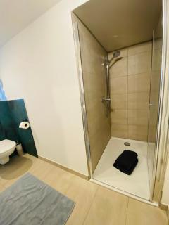 Helle Ferienwohnung Zum Relaxen - 4