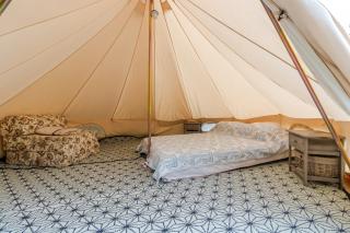 Tente Glamping Éco-Chic - 8